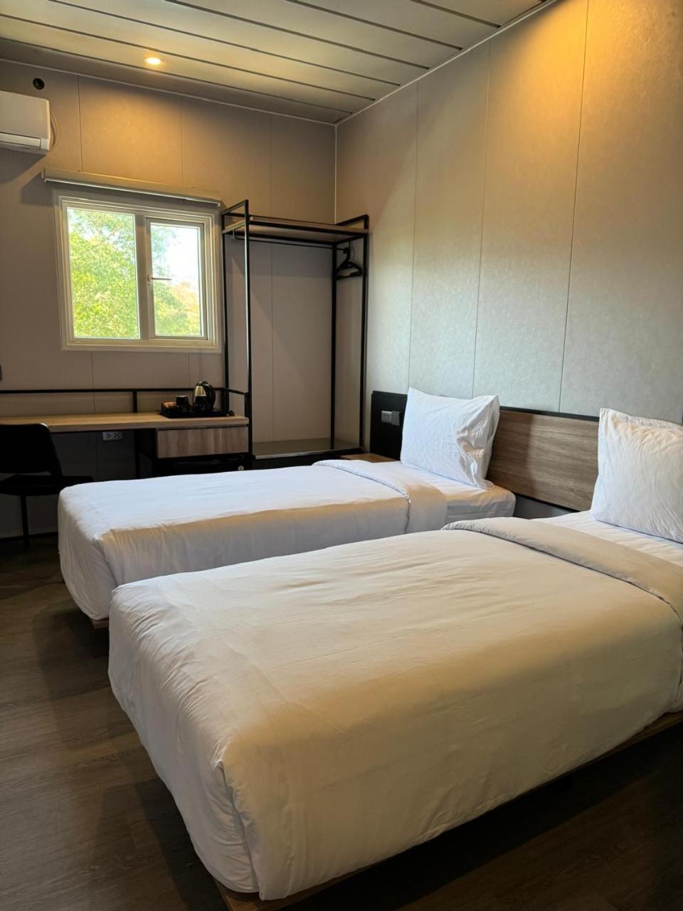Conjioo Hotel Sumbawa Managed By Mhm Maluk 外观 照片